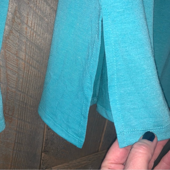 Women’s L BALANCE COLLECTION Aqua Green Fitness Active L/S Strappy V YOGA Top - Picture 7 of 14